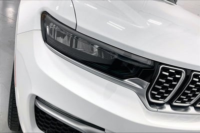 2022 Jeep Grand Cherokee Summit