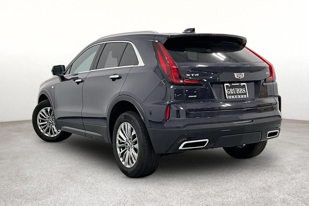 2025 Cadillac XT4 Premium Luxury