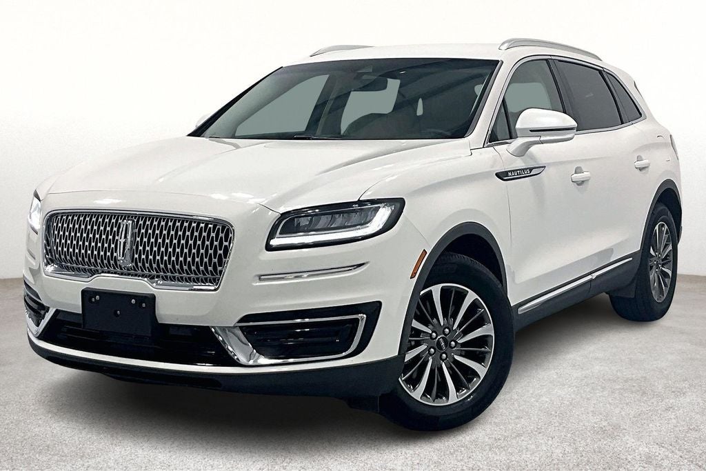2020 Lincoln Nautilus Standard