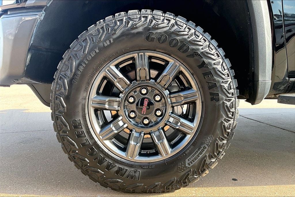 2024 GMC Sierra 1500 AT4X