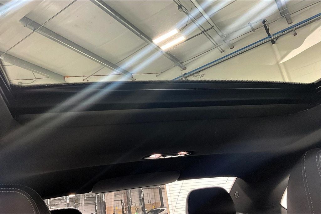 2025 BMW 2 Series 230i