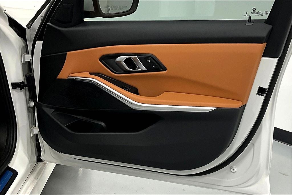 2025 BMW 3 Series 330i