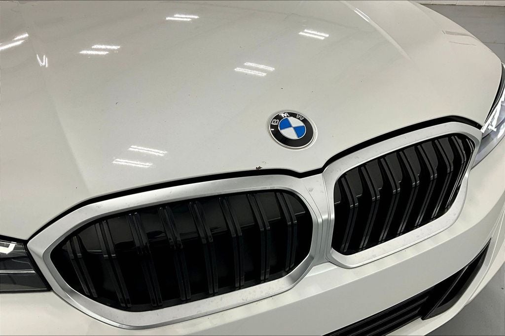 2025 BMW 3 Series 330i