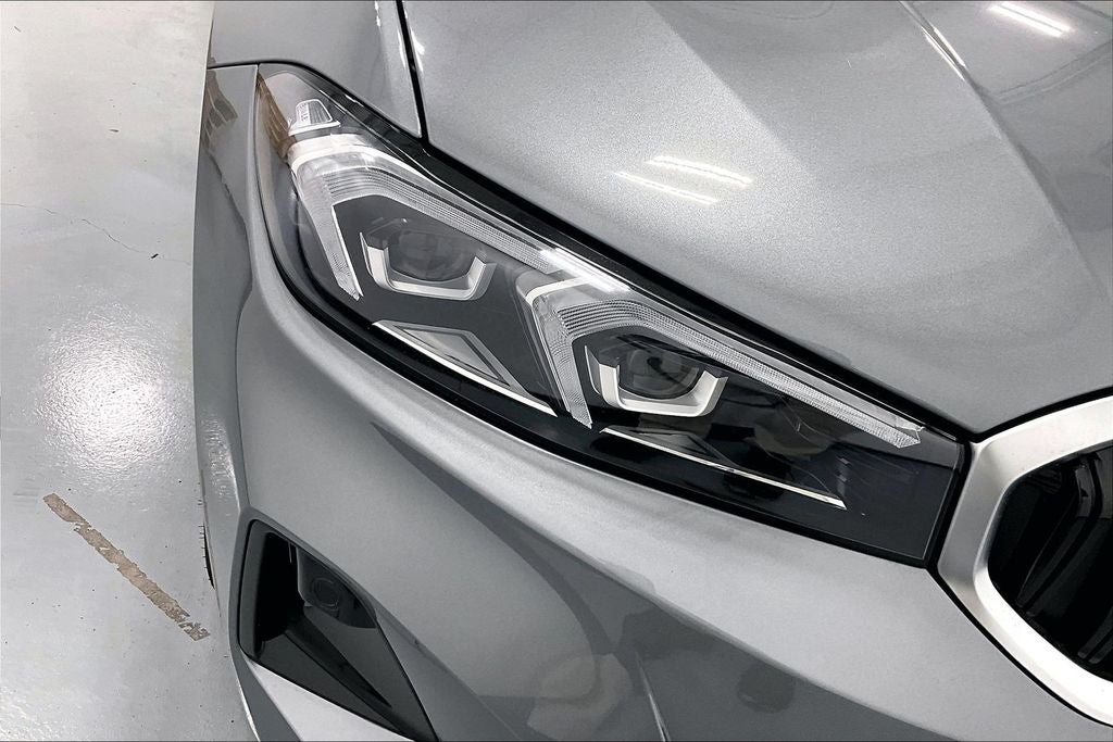 2026 BMW 3 Series 330i