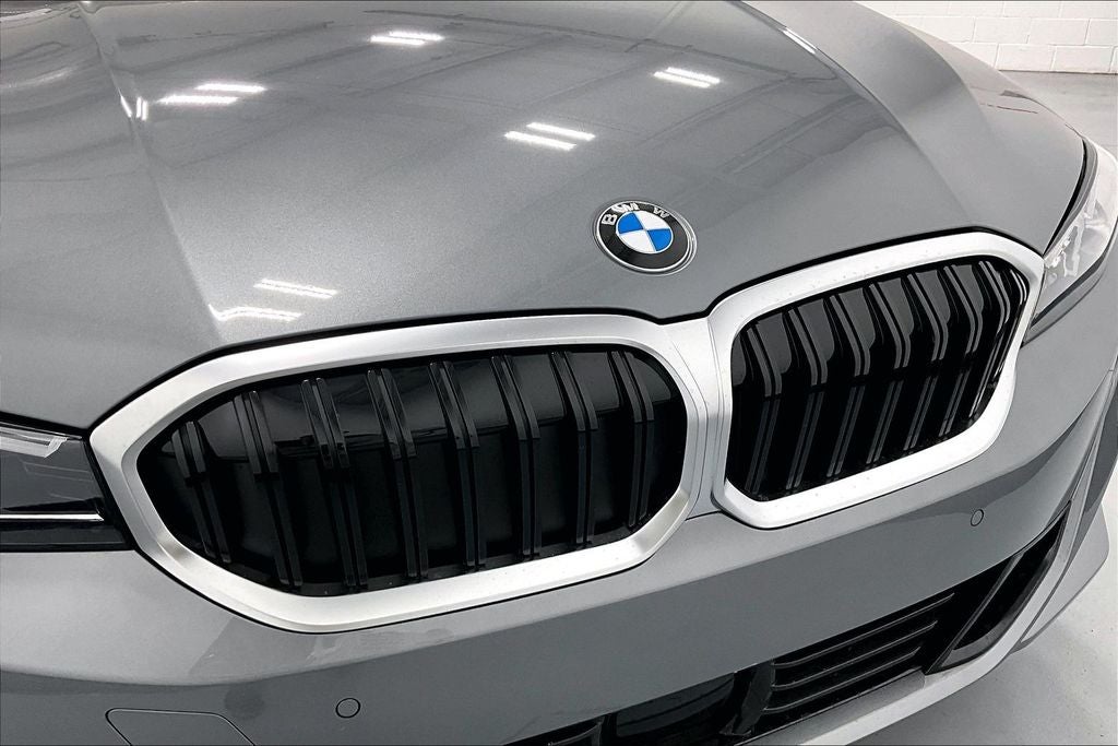 2026 BMW 3 Series 330i