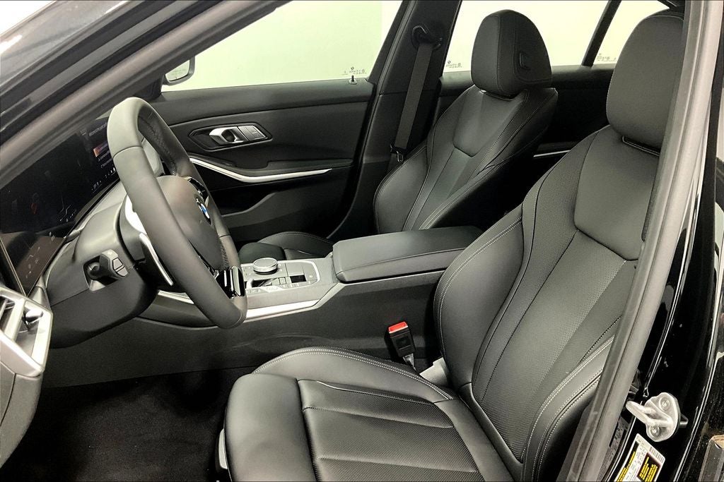 2025 BMW 3 Series 330i