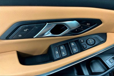 2025 BMW 3 Series 330i