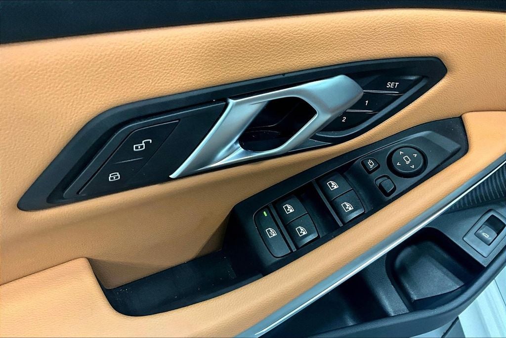 2025 BMW 3 Series 330i