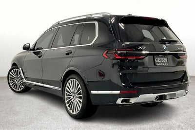 2025 BMW X7 xDrive40i