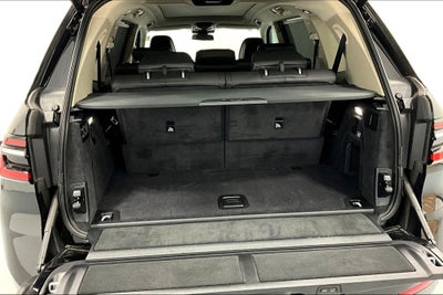 2025 BMW X7 xDrive40i