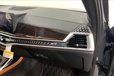2027 BMW X7 xDrive40i