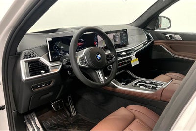 2026 BMW X7 M60i