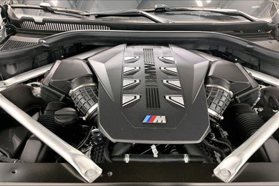2026 BMW X7 M60i