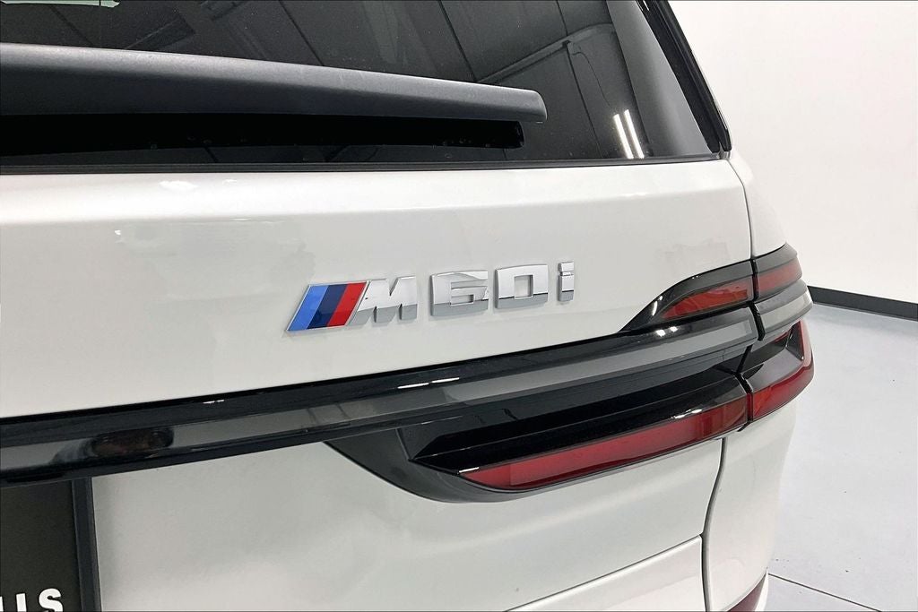 2026 BMW X7 M60i