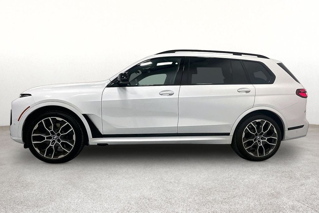 2026 BMW X7 M60i