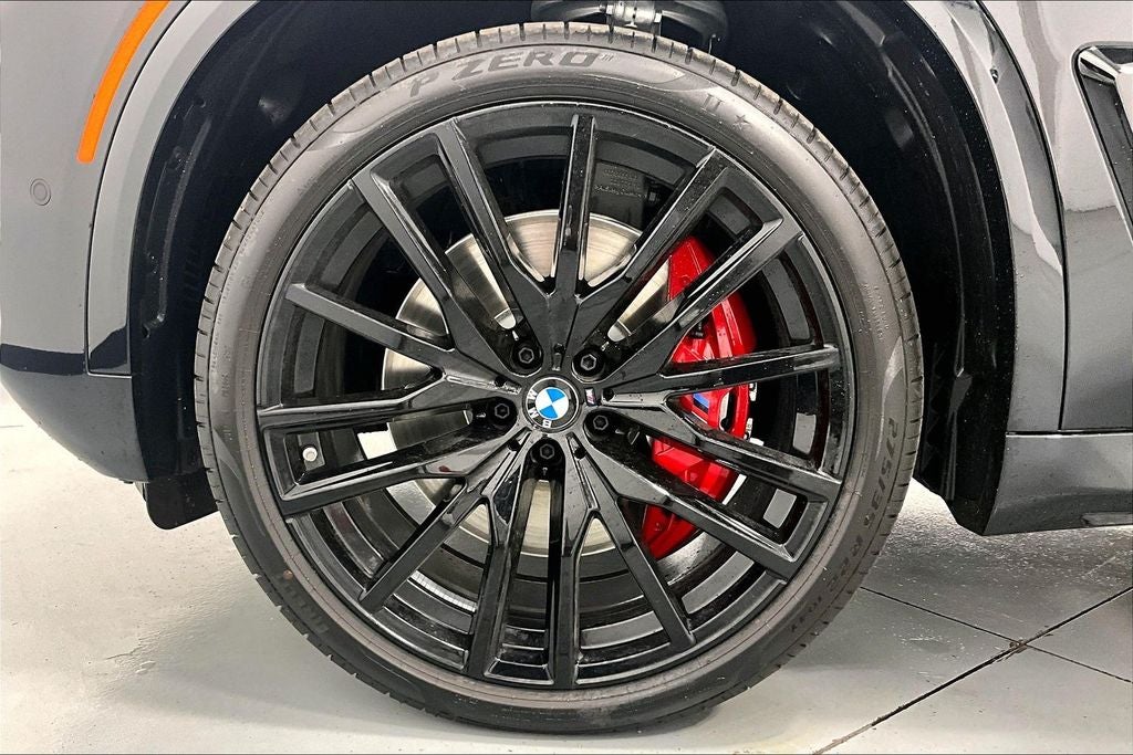 2026 BMW X5 M60i