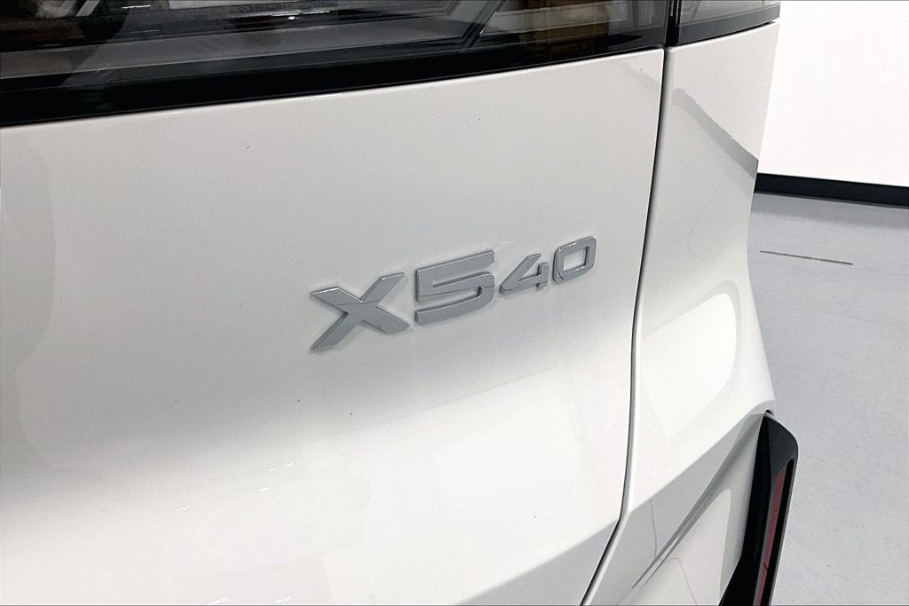 2027 BMW X5 X series