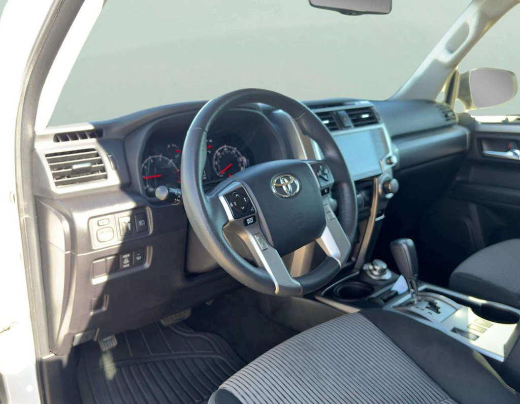 2024 Toyota 4Runner SR5