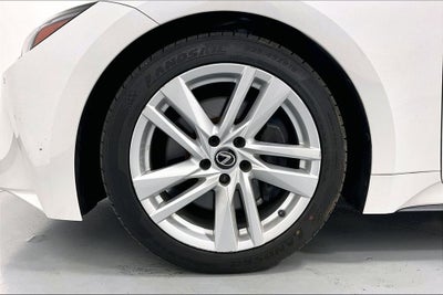 2023 Lexus IS 300