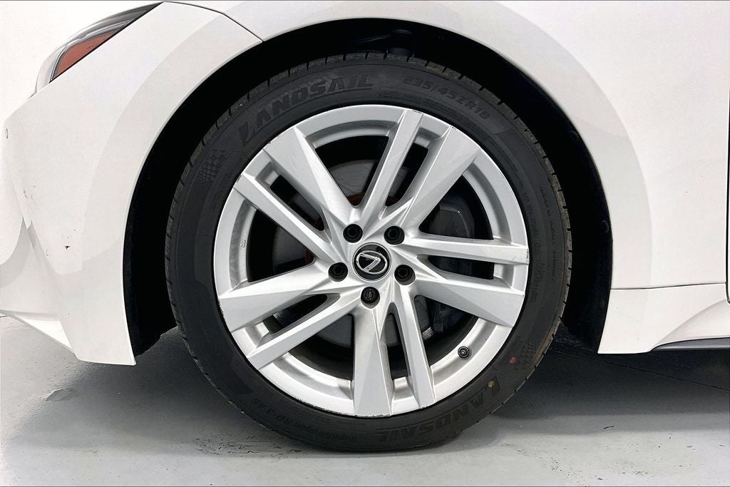2023 Lexus IS 300