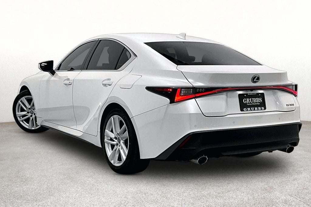 2023 Lexus IS 300