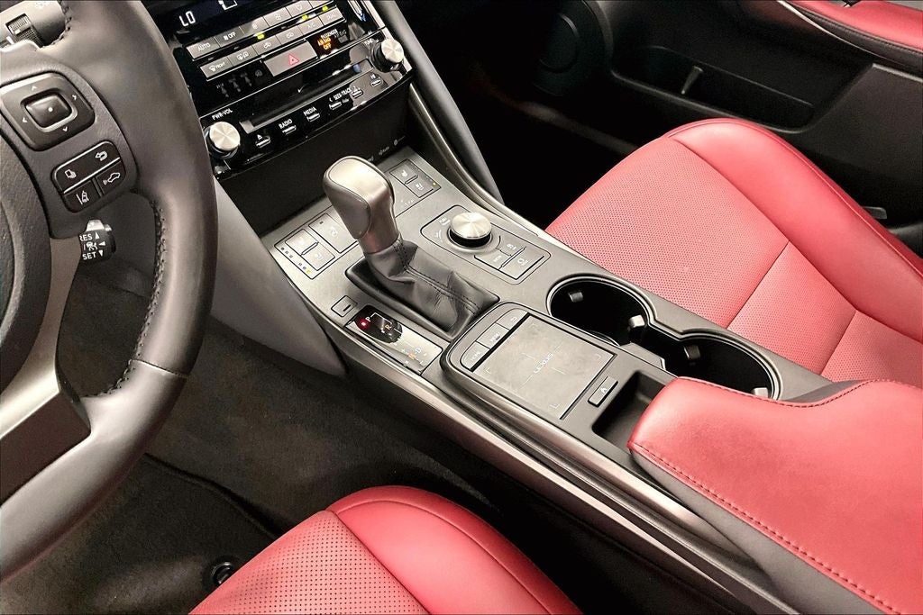 2023 Lexus IS 300