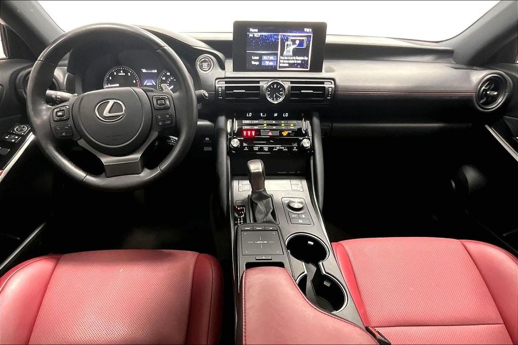 2023 Lexus IS 300