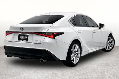 2023 Lexus IS 300