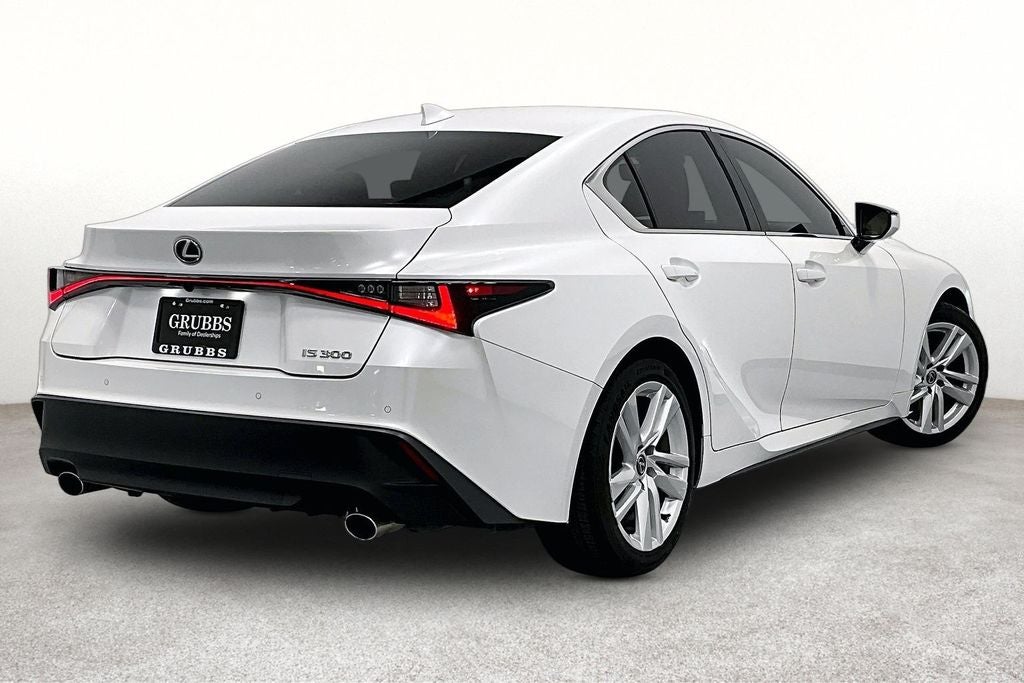2023 Lexus IS 300