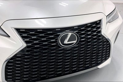 2023 Lexus IS 300