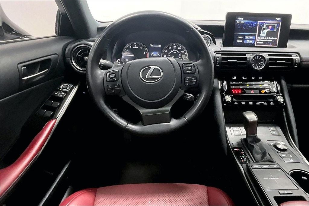 2023 Lexus IS 300