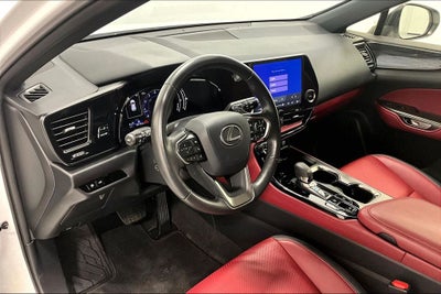 2025 Lexus NX 250 Premium