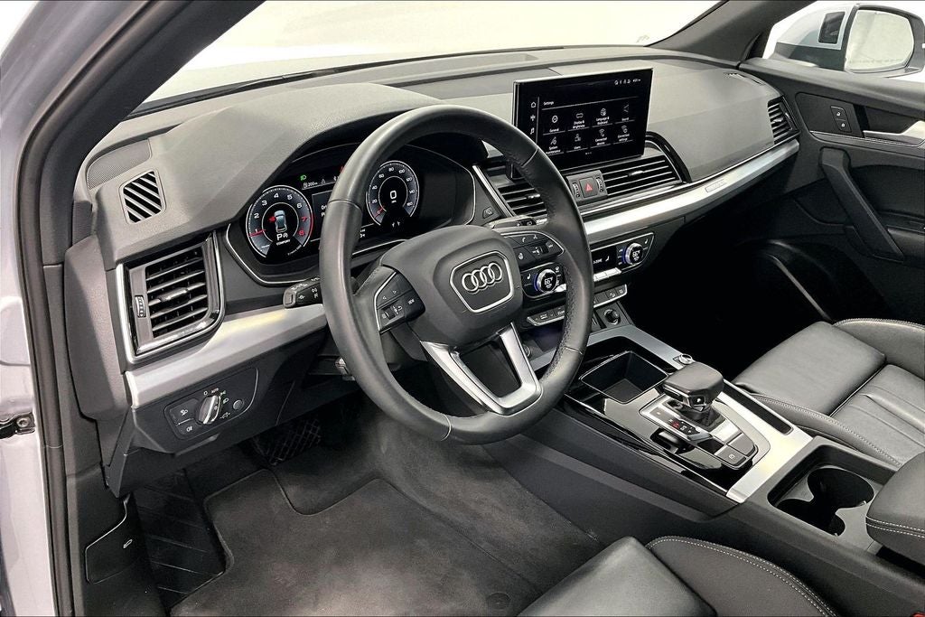 2025 Audi Q5 S Line Premium 45 Tfsi quattro