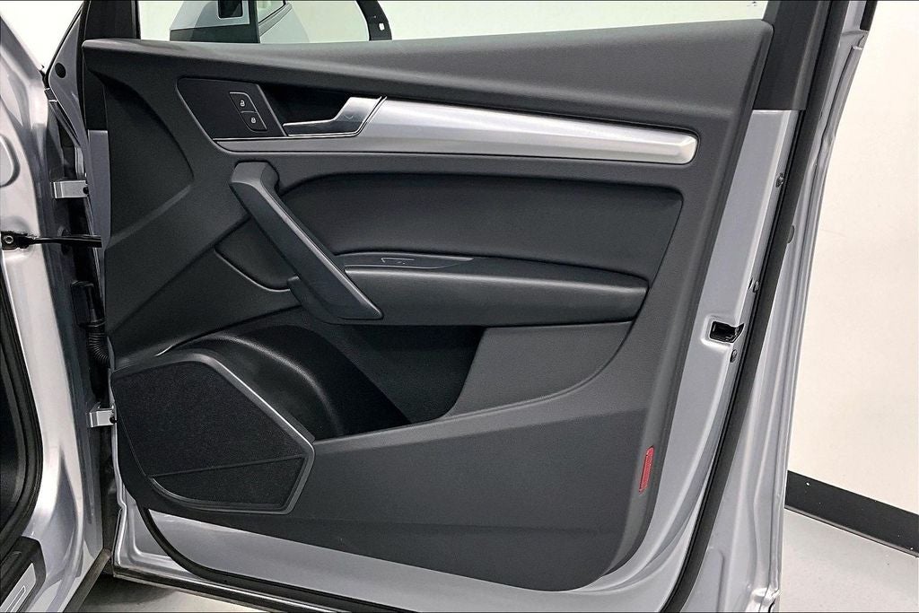 2025 Audi Q5 S Line Premium 45 Tfsi quattro