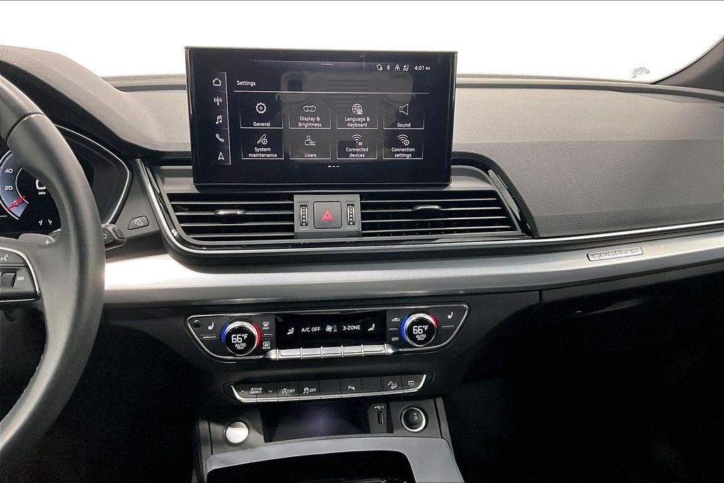 2025 Audi Q5 S Line Premium 45 Tfsi quattro