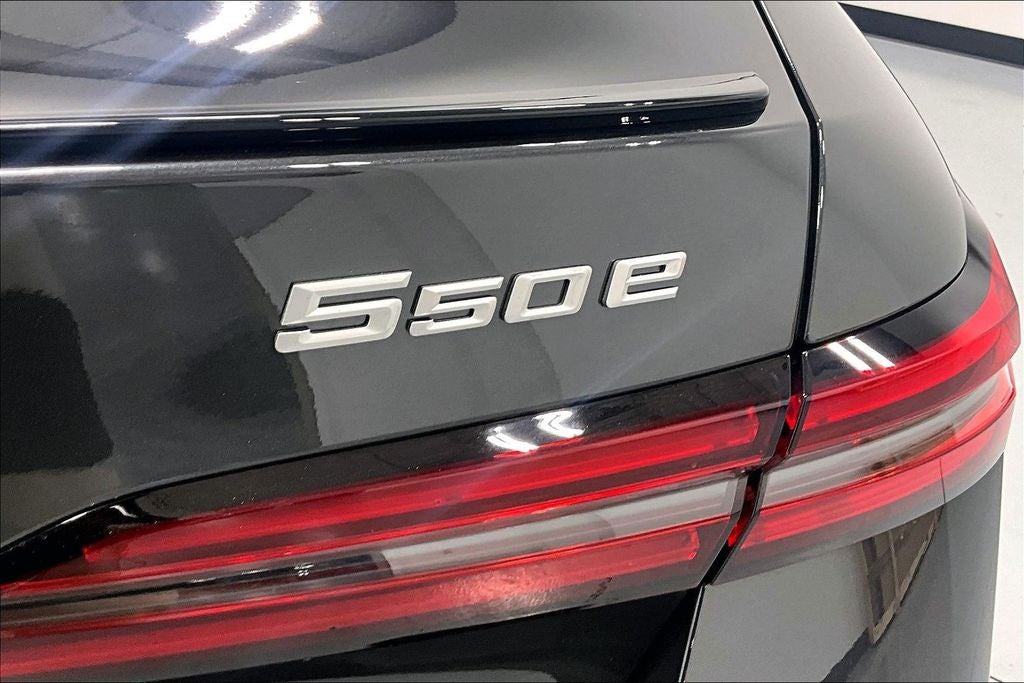 2026 BMW 5 Series 550e xDrive