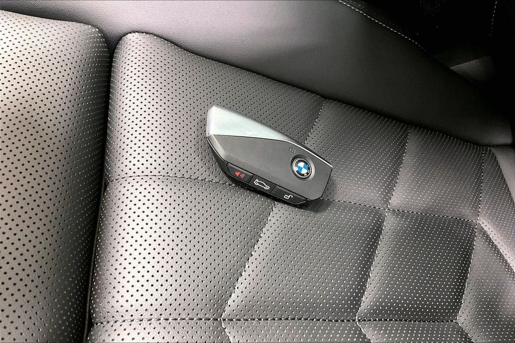 2027 BMW 5 Series 550e xDrive