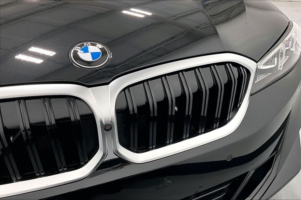 2026 BMW 3 Series 330i