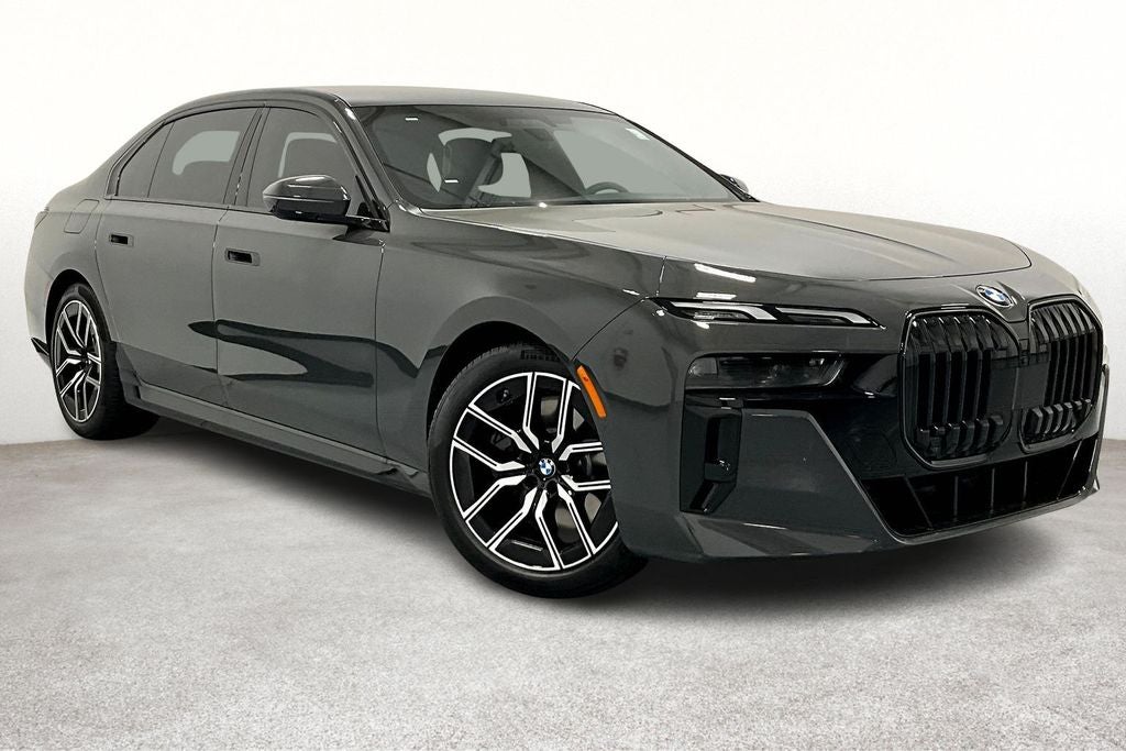 2026 BMW 7 Series 740i