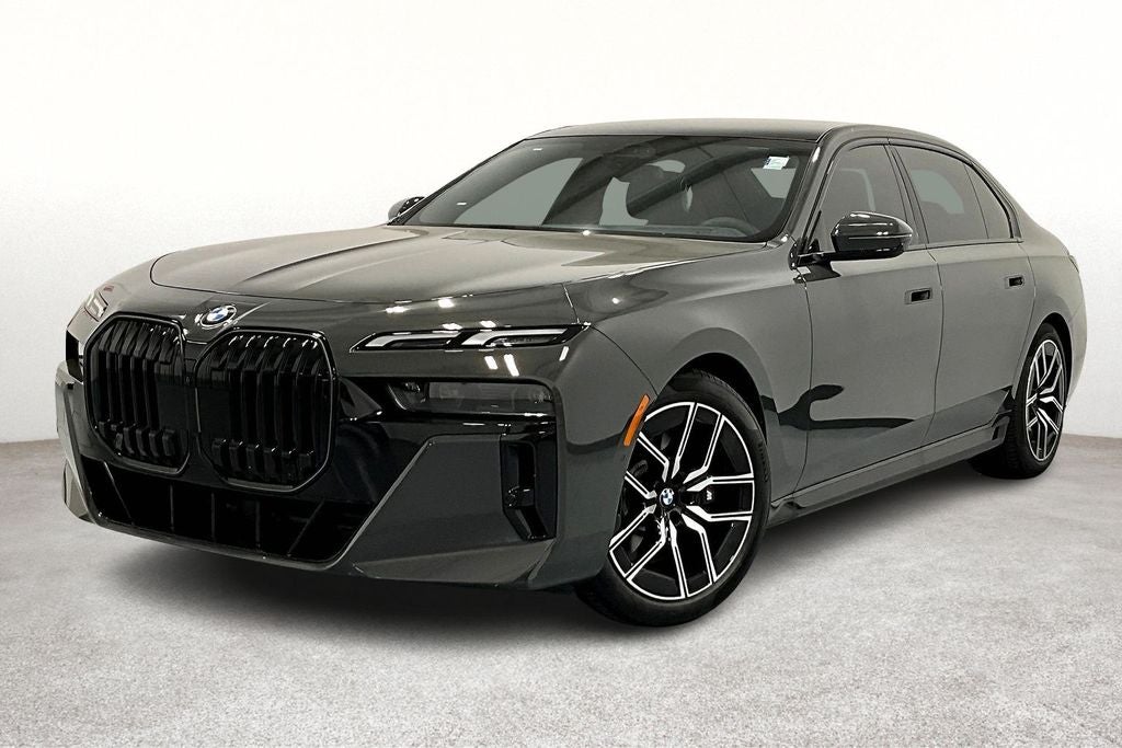 2026 BMW 7 Series 740i