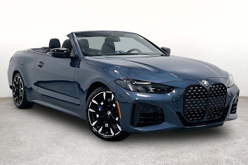 2027 BMW 4 Series 430i Convertible's photo