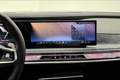 2025 BMW 7 Series 760i xDrive