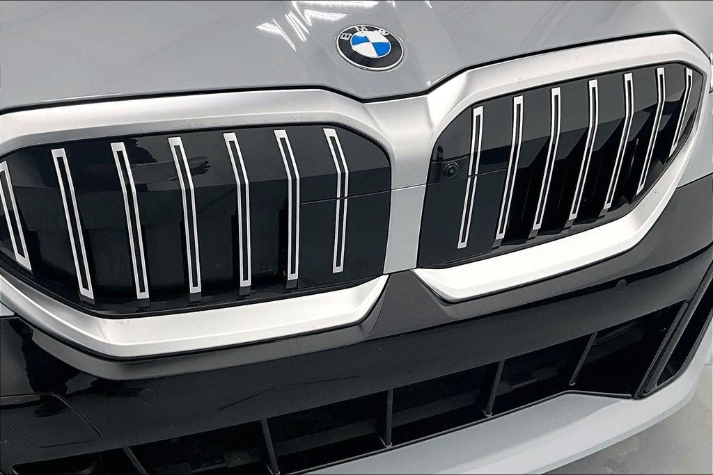 2026 BMW 5 Series 530i