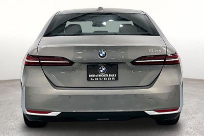 2026 BMW 5 Series 530i