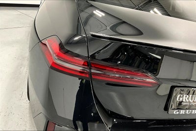 2026 BMW 5 Series 530i