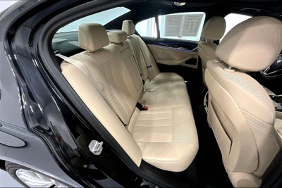 2023 BMW 5 Series 530i