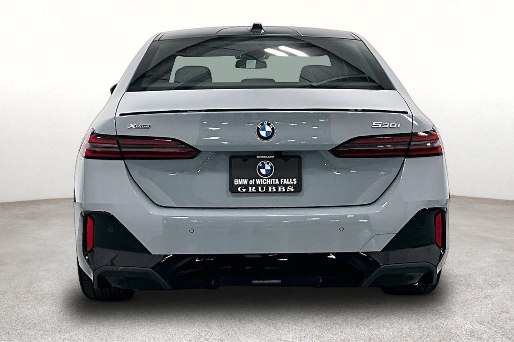 2027 BMW 5 Series 530i xDrive