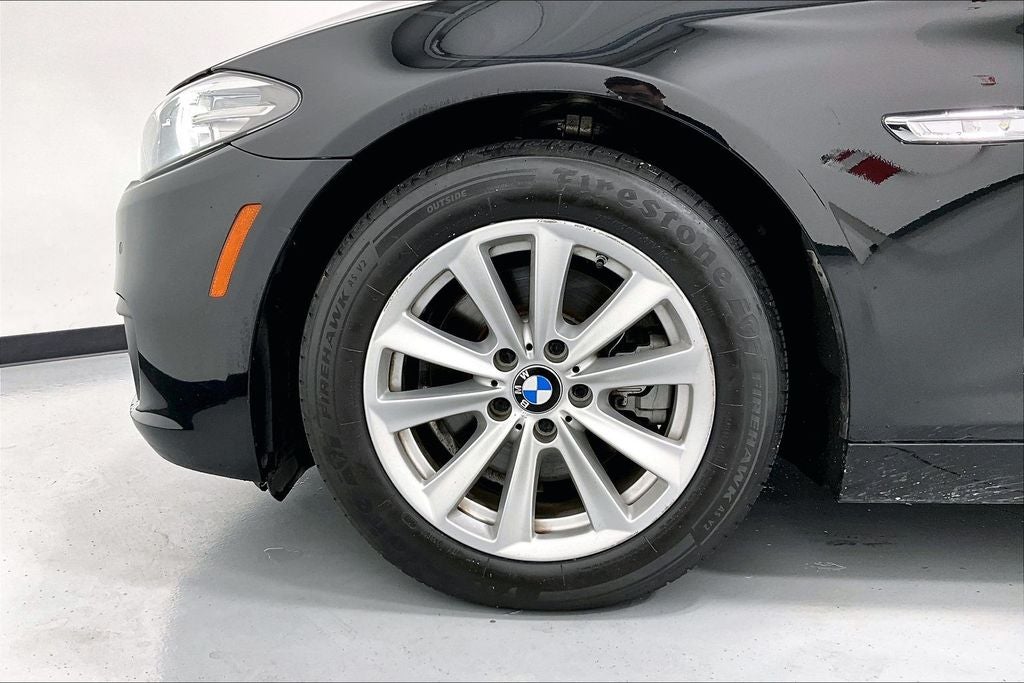 2016 BMW 5 Series 528i