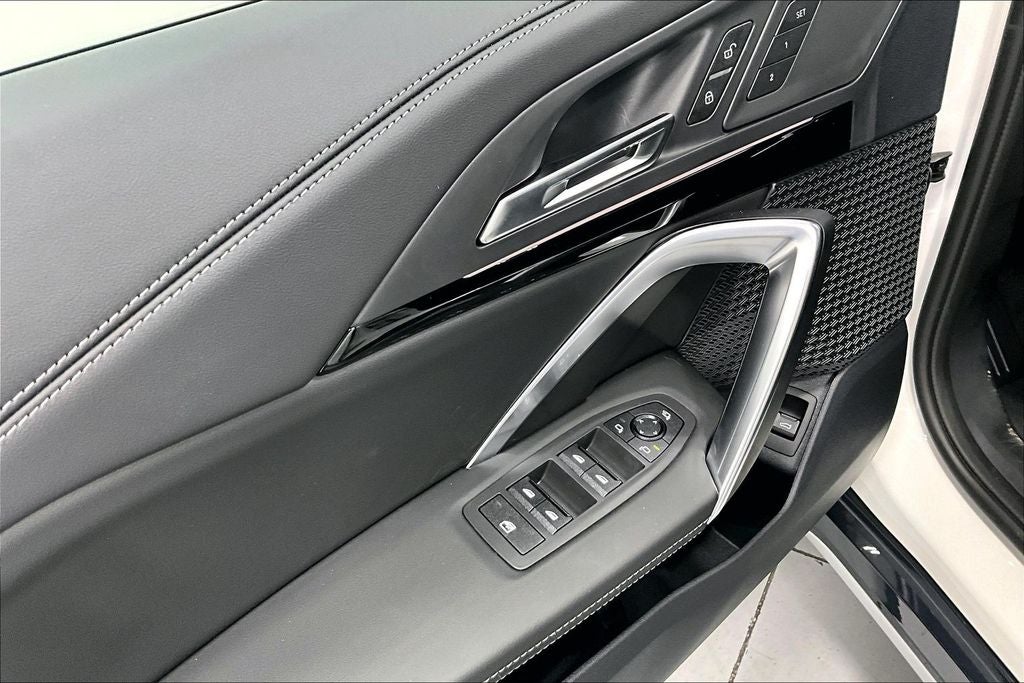 2027 BMW X1 xDrive28i