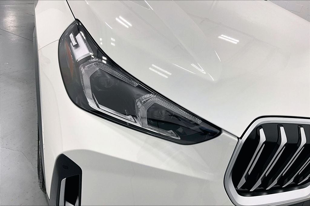 2027 BMW X1 xDrive28i
